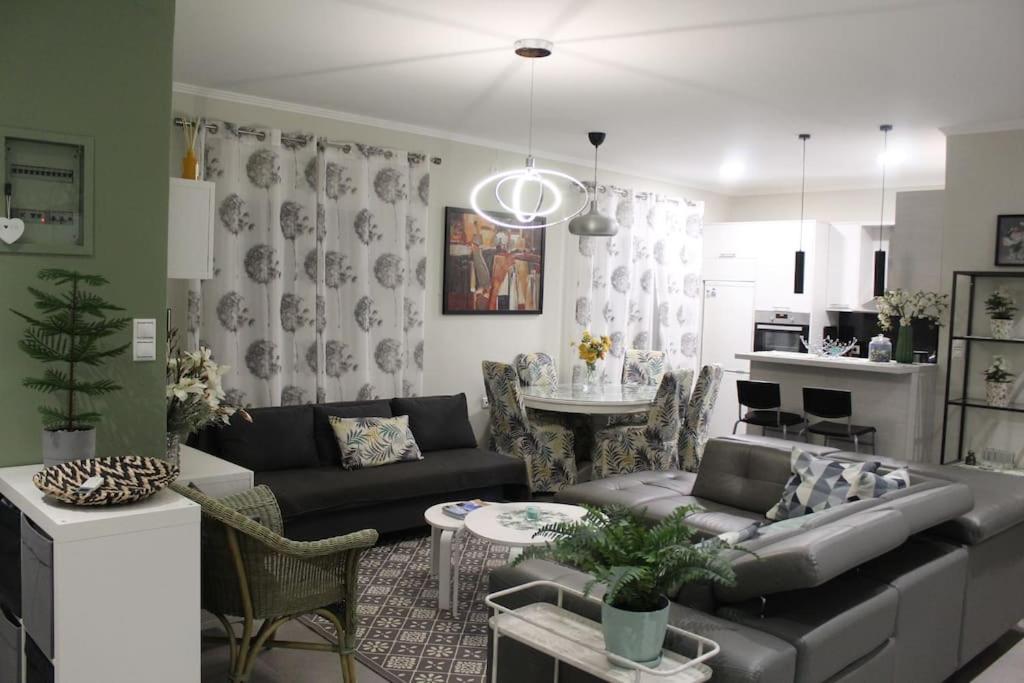 Holiday home Panos Modern